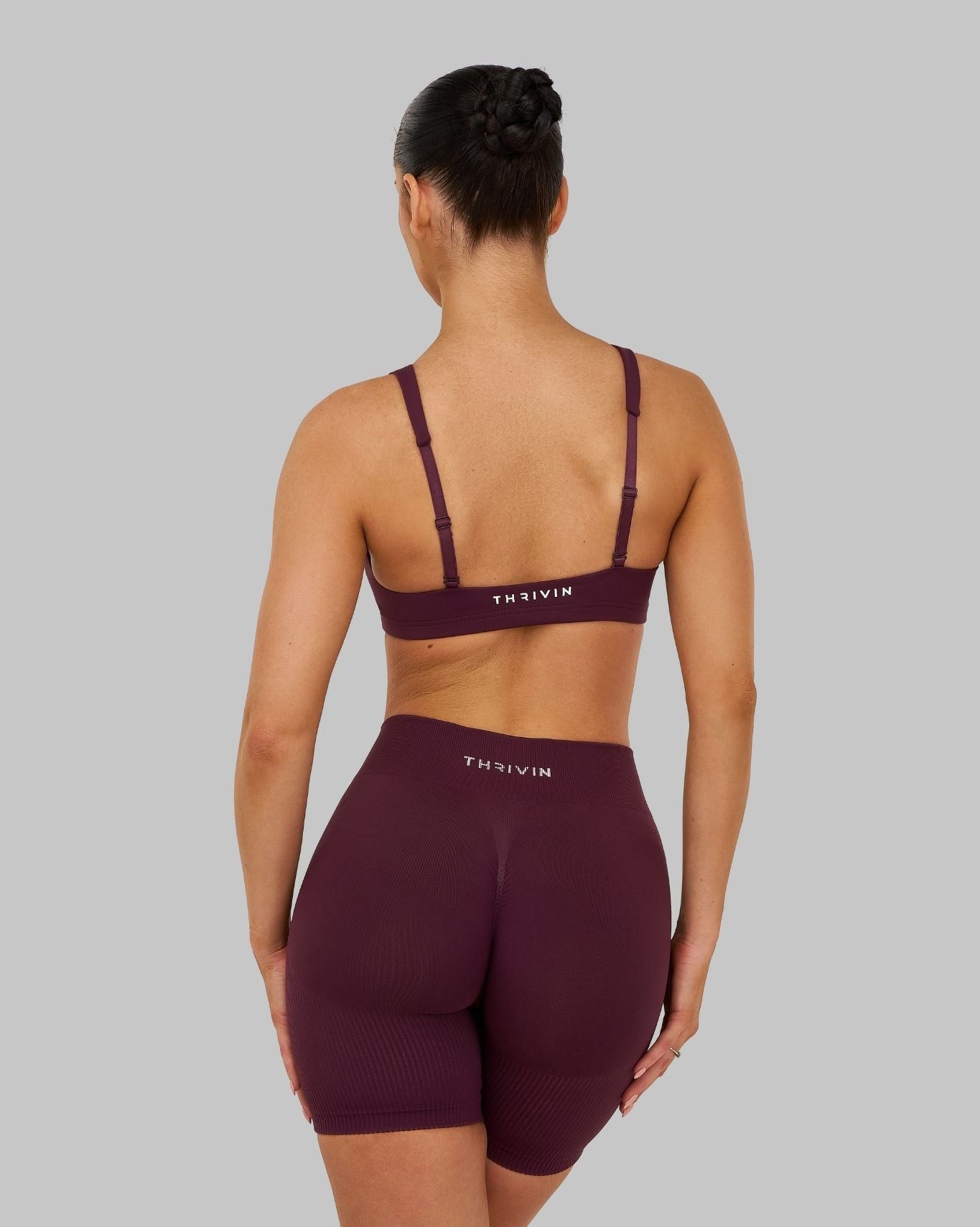 Elevate™ Sculpting Medium Impact Multiway Bra | Winter Plum
