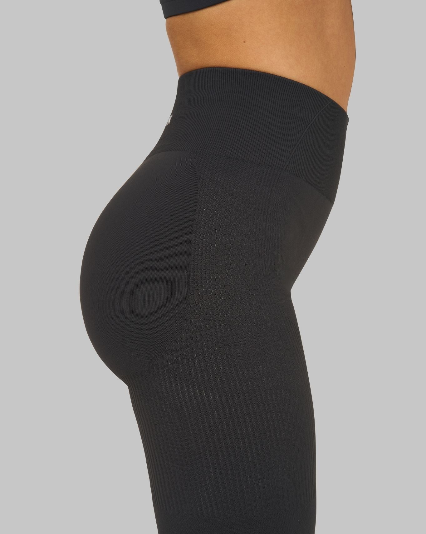 Elevate™ Sculpting High Waist Scrunch Leggings | Charcoal Grey