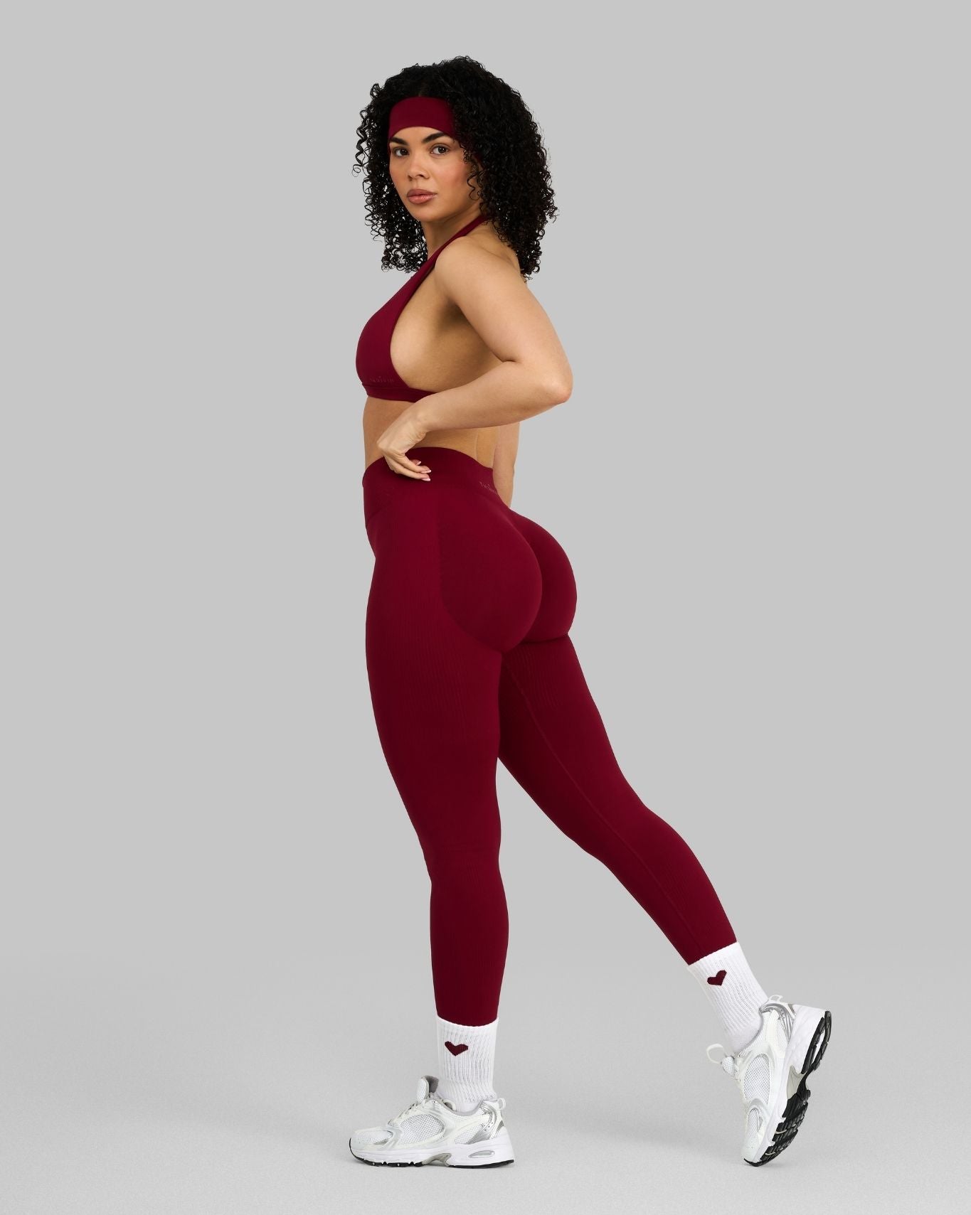 Elevate™ Sculpting Mid Waist Scrunch Leggings | Raspberry