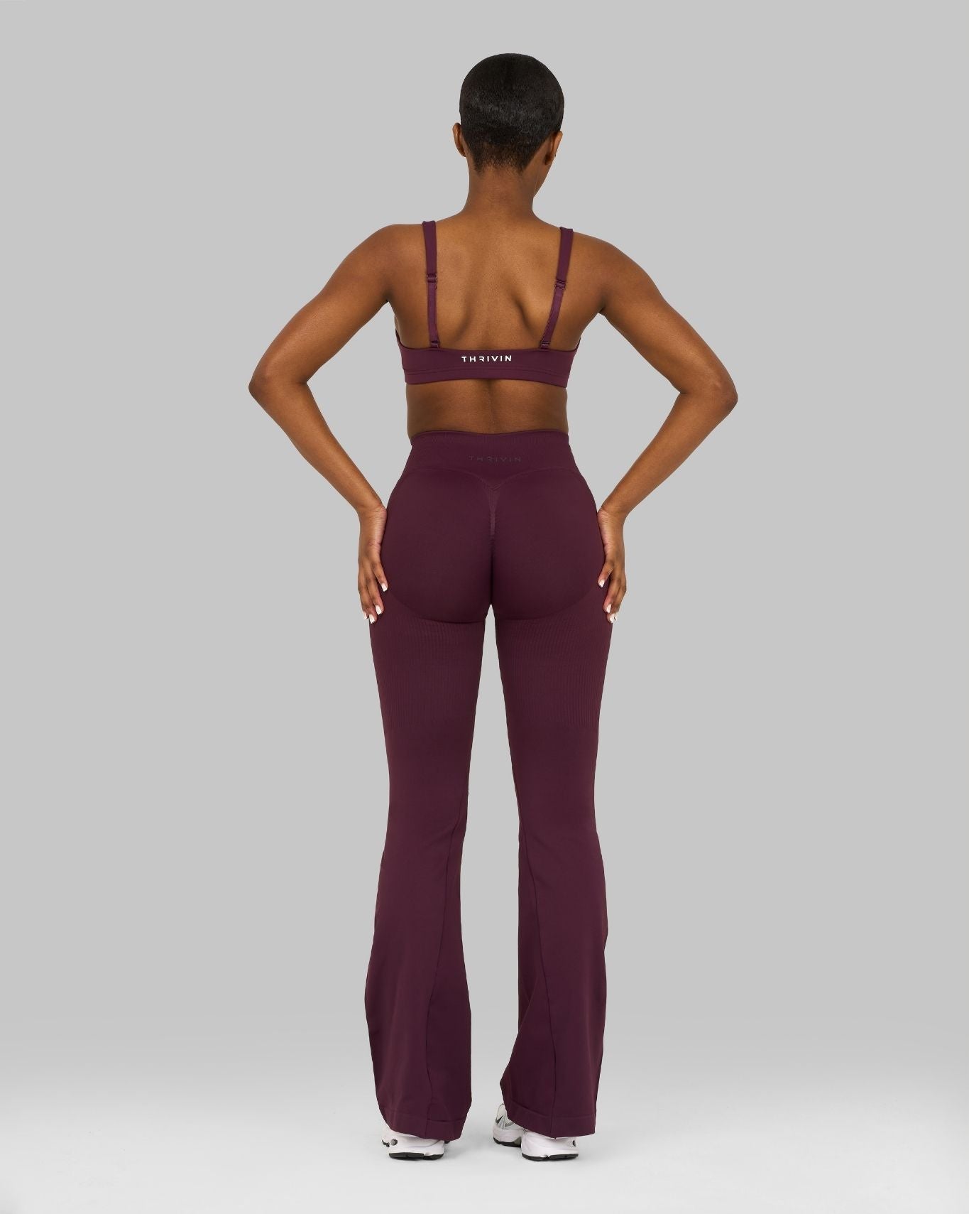 Elevate™ Sculpting Mid V-Waist Scrunch Flare | Winter Plum