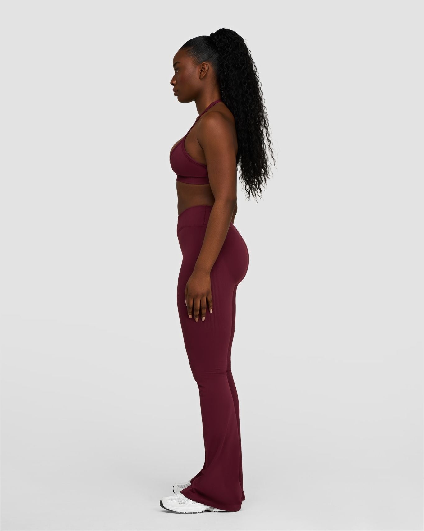 Elevate™ Sculpting Mid V-Waist Scrunch Flare | Merlot