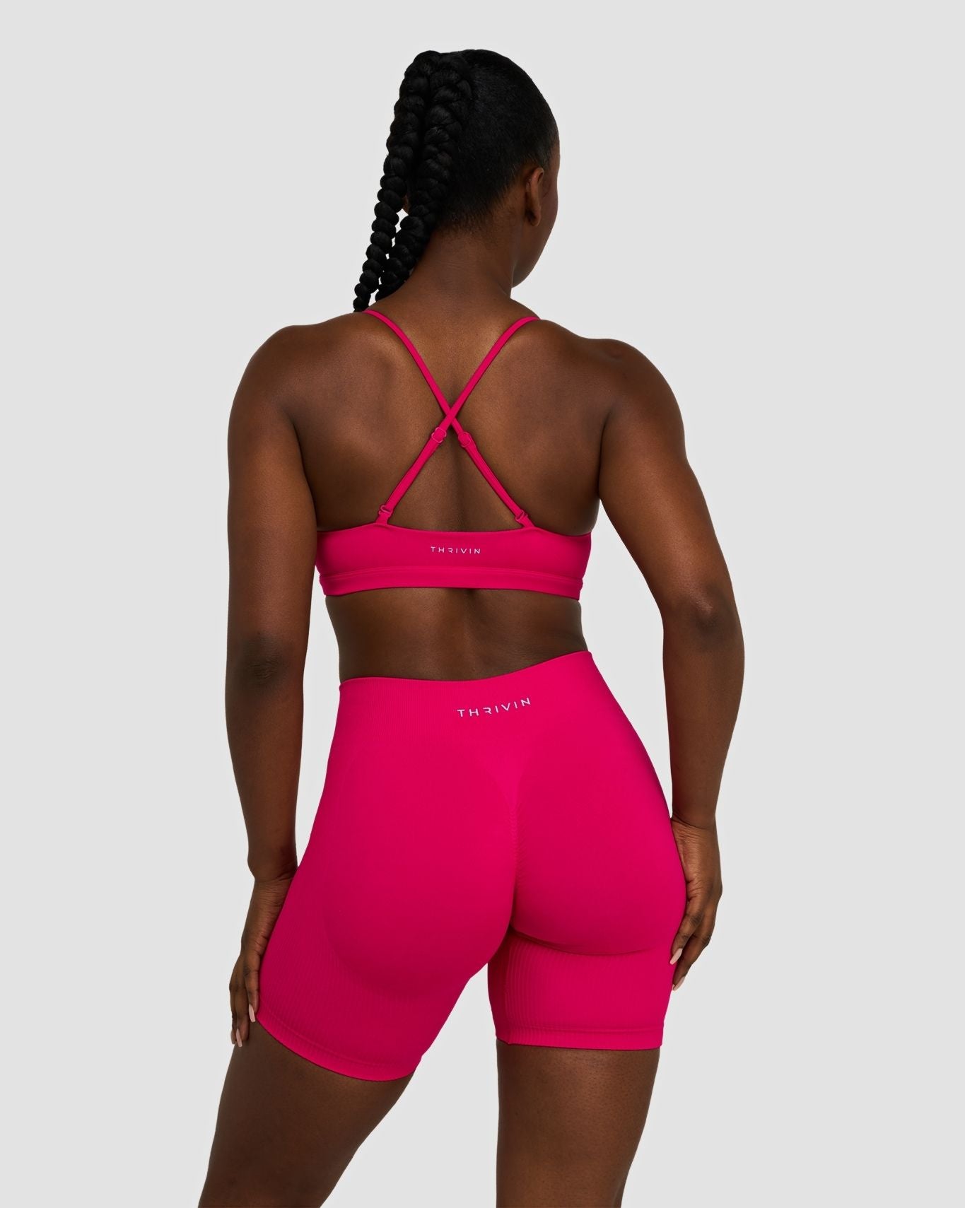 Elevate™ Sculpting Seamless Scoop Neck Bra | Strawberry