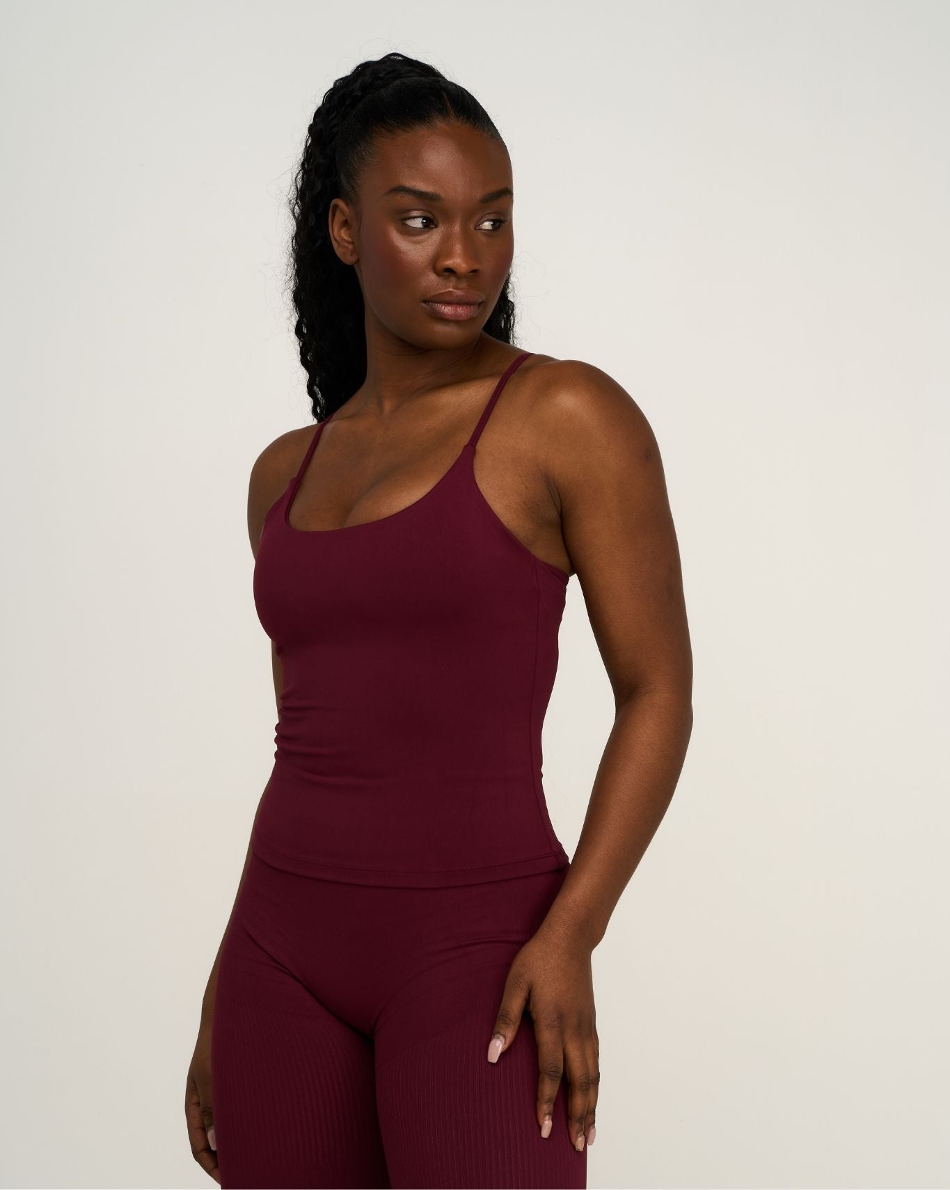 Elevate™ Sculpting Seamless Scoop Neck Cami | Merlot